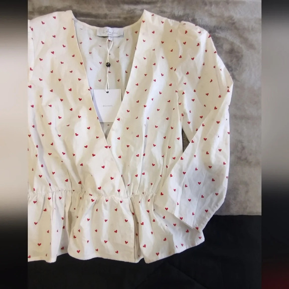 L'ACADEMIE los Angeles Revolve Dahlia V neck Heart Top Size S - Picture 8 of 12